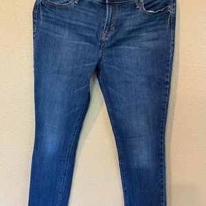 Women’s Old Navy curvy jeans